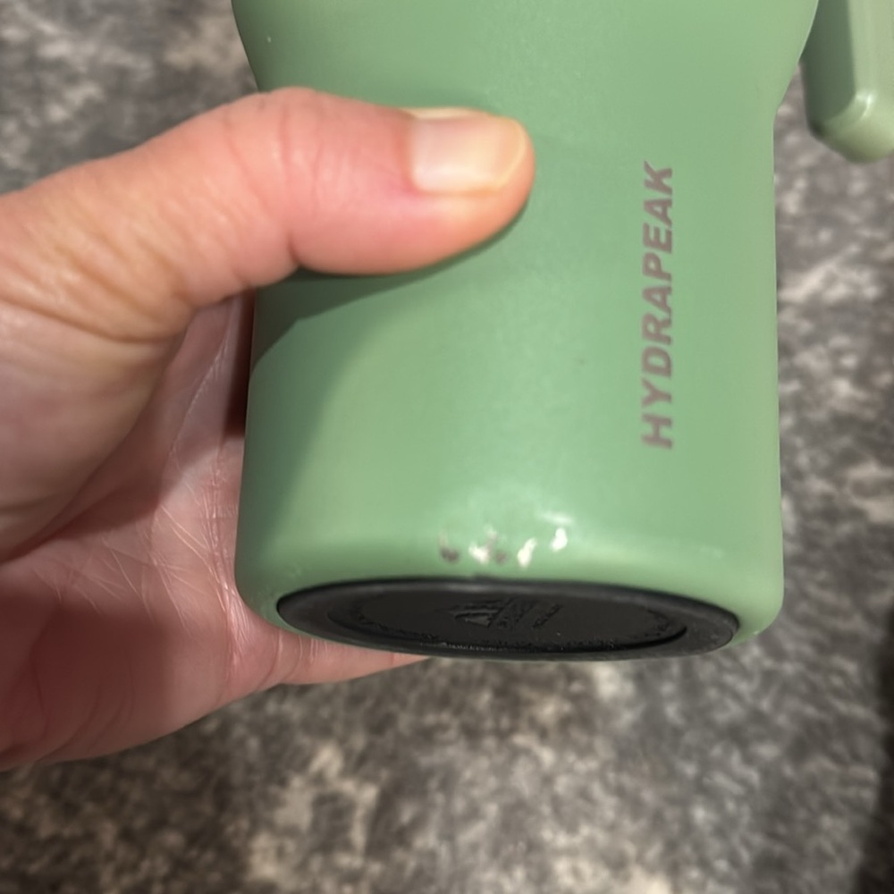 Hydra Peak 40 Ounce Tumblers (2) Green & Cream - Picture 2 of 4